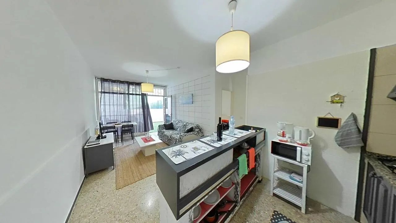 Apartamento Con Terraza Privada En Playa De Las Americas Arona  Daire Arona (Tenerife)
